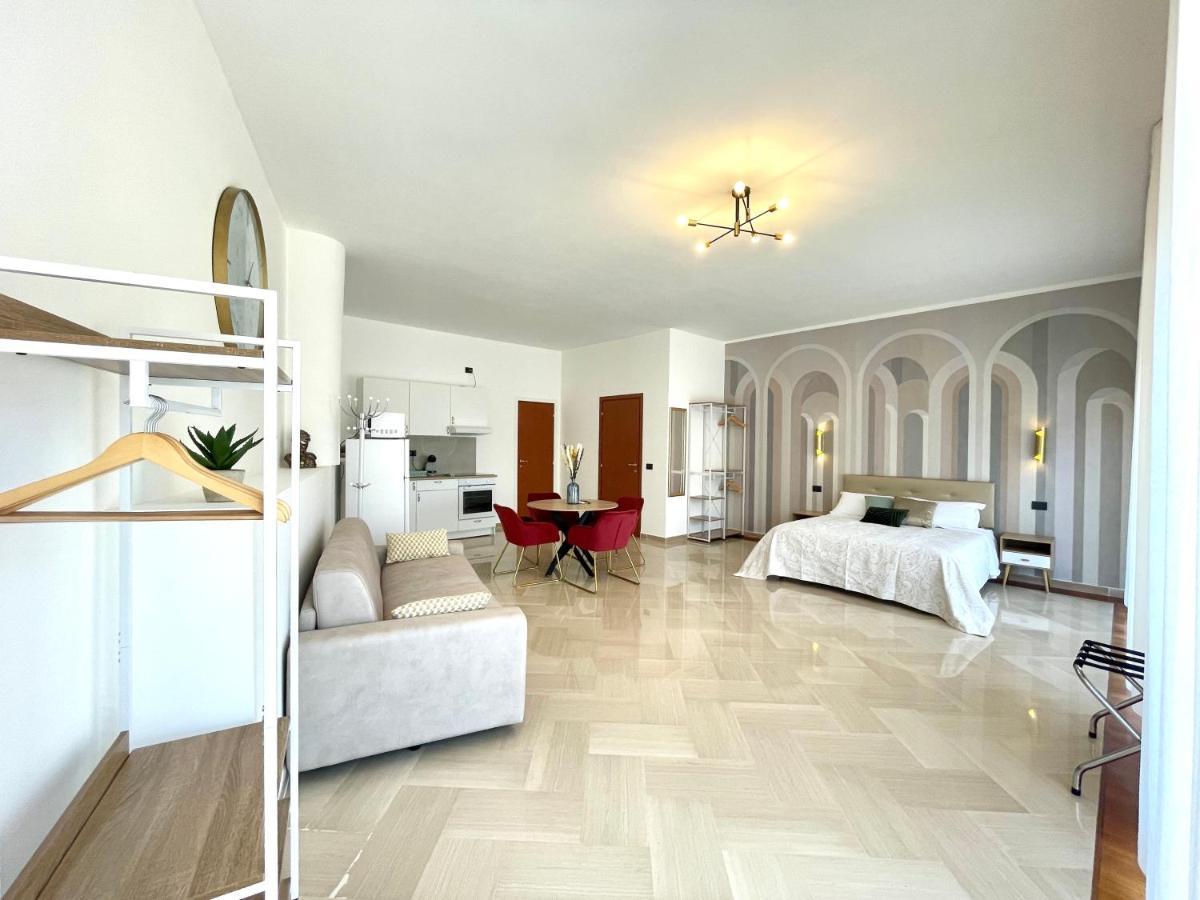 Trani Suite - Moro 10 ภายนอก รูปภาพ