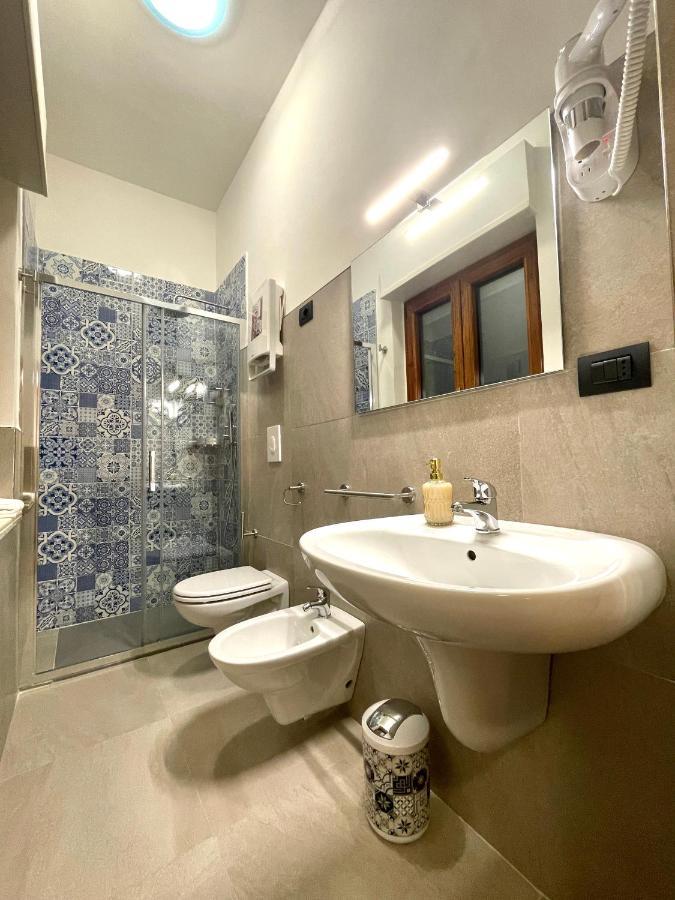 Trani Suite - Moro 10 ภายนอก รูปภาพ