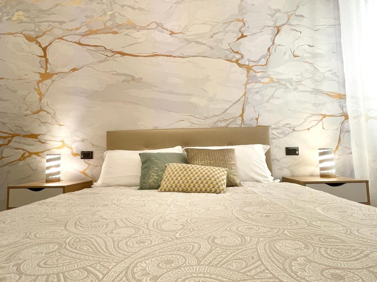 Trani Suite - Moro 10 ภายนอก รูปภาพ