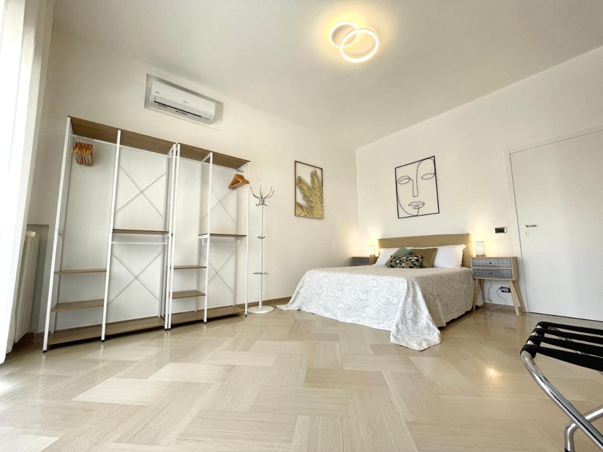 Trani Suite - Moro 10 ภายนอก รูปภาพ