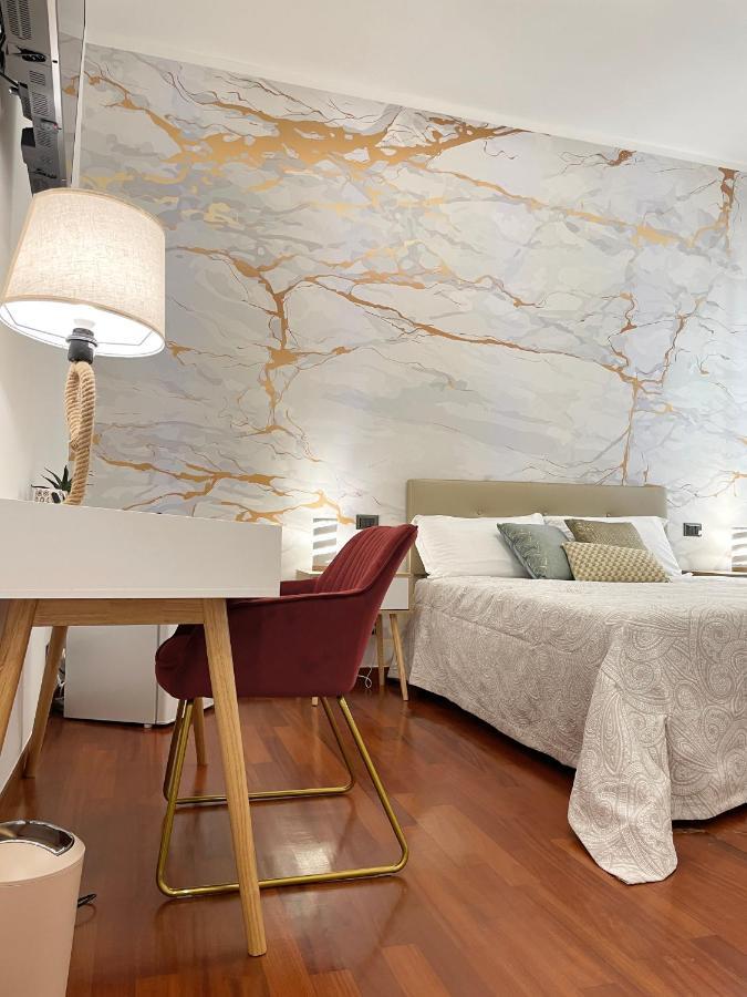 Trani Suite - Moro 10 ภายนอก รูปภาพ
